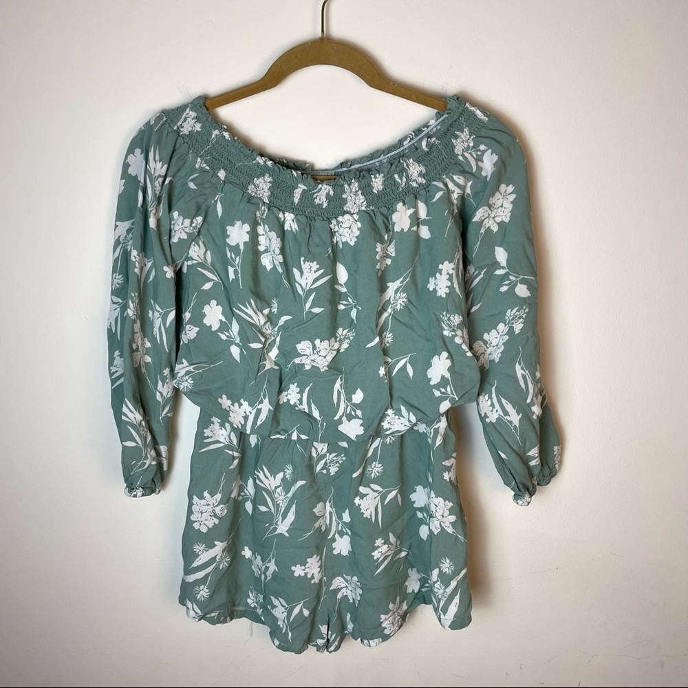 Aakaa Off The Shoulder Floral Print Shorts Romper Size S
